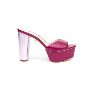 ALTERRE Malbec Metallic Platform